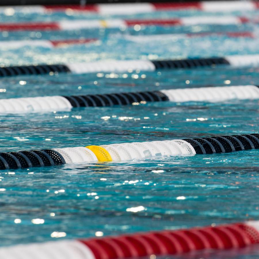 Competitor 4" Diameter Swimming Pool Racing Lane