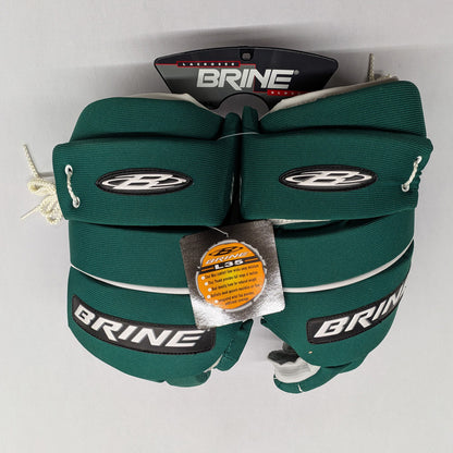 VINTAGE - ORIGINAL WITH TAGS - BRINE L35 LACROSSE GLOVE