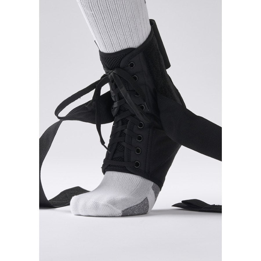Ultra 360 Ankle Brace Black / X-Small