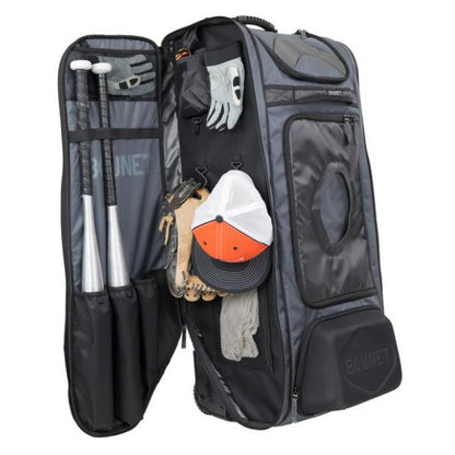 The Commander- The Ultimate Catchers Bag Black